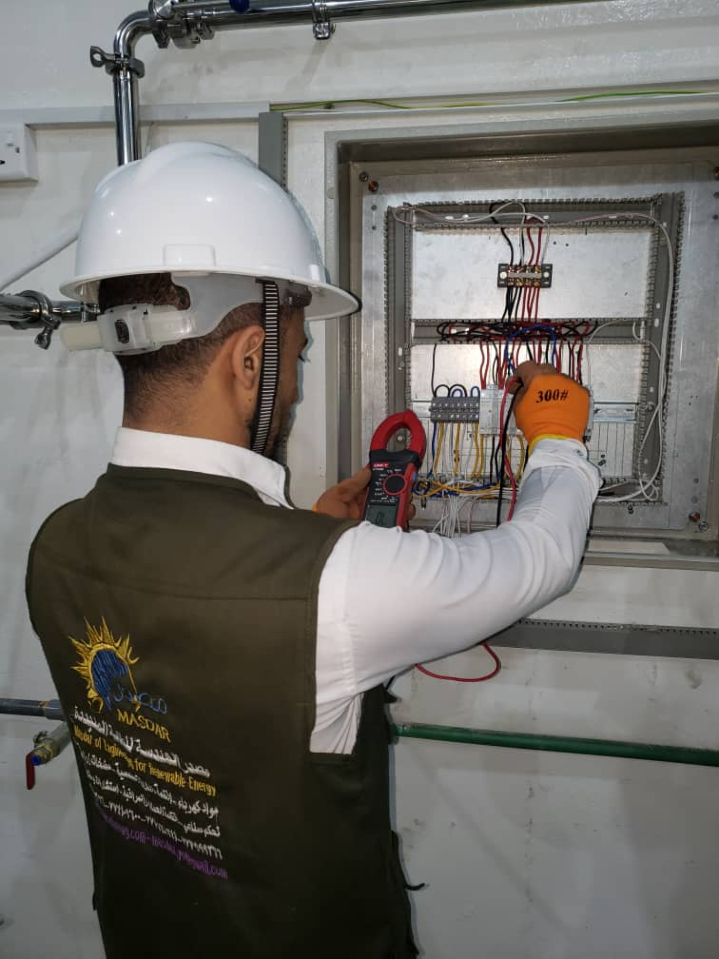 مصدر الهندسة تنفذ نظام طاقة شمسية On-Grid بقدرة 220 كيلو وات لمصنع تاج السعيدة للصلصة